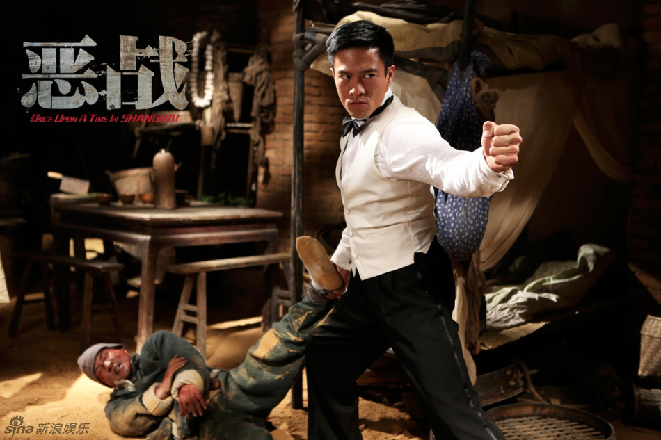 组图:袁和平《恶战》力捧两星 详解新格斗术_高清图集_新浪网