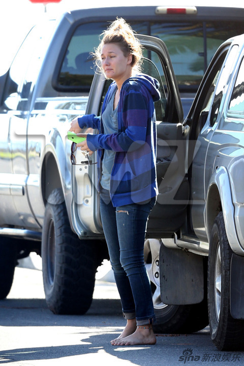 主演保罗·沃克不幸去世后,其生前女友贾斯敏·高斯内尔出现在保罗