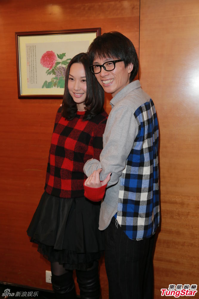 组图:黄子华新剧结局自掏腰包请客 热拥徐子珊_高清图集_新浪网