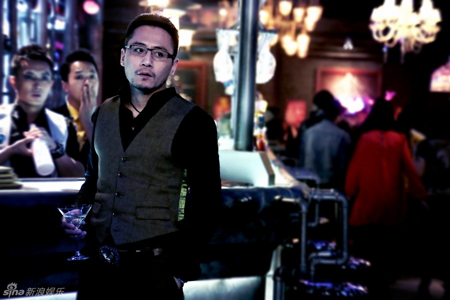 组图:《警察故事》公映 成龙演催泪版《爸爸》_高清图集_新浪网