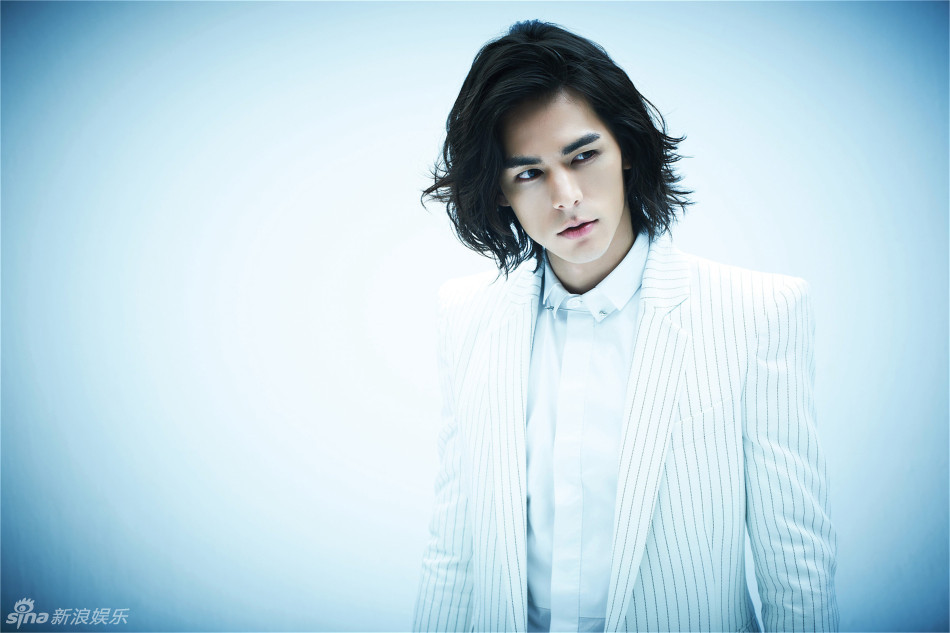 新浪娱乐讯 电影《小时代3》正在热拍,新增角色neil的扮演者李贤宰