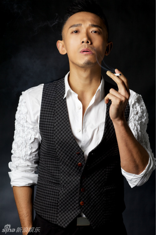 主持人辛凯拍形象大片