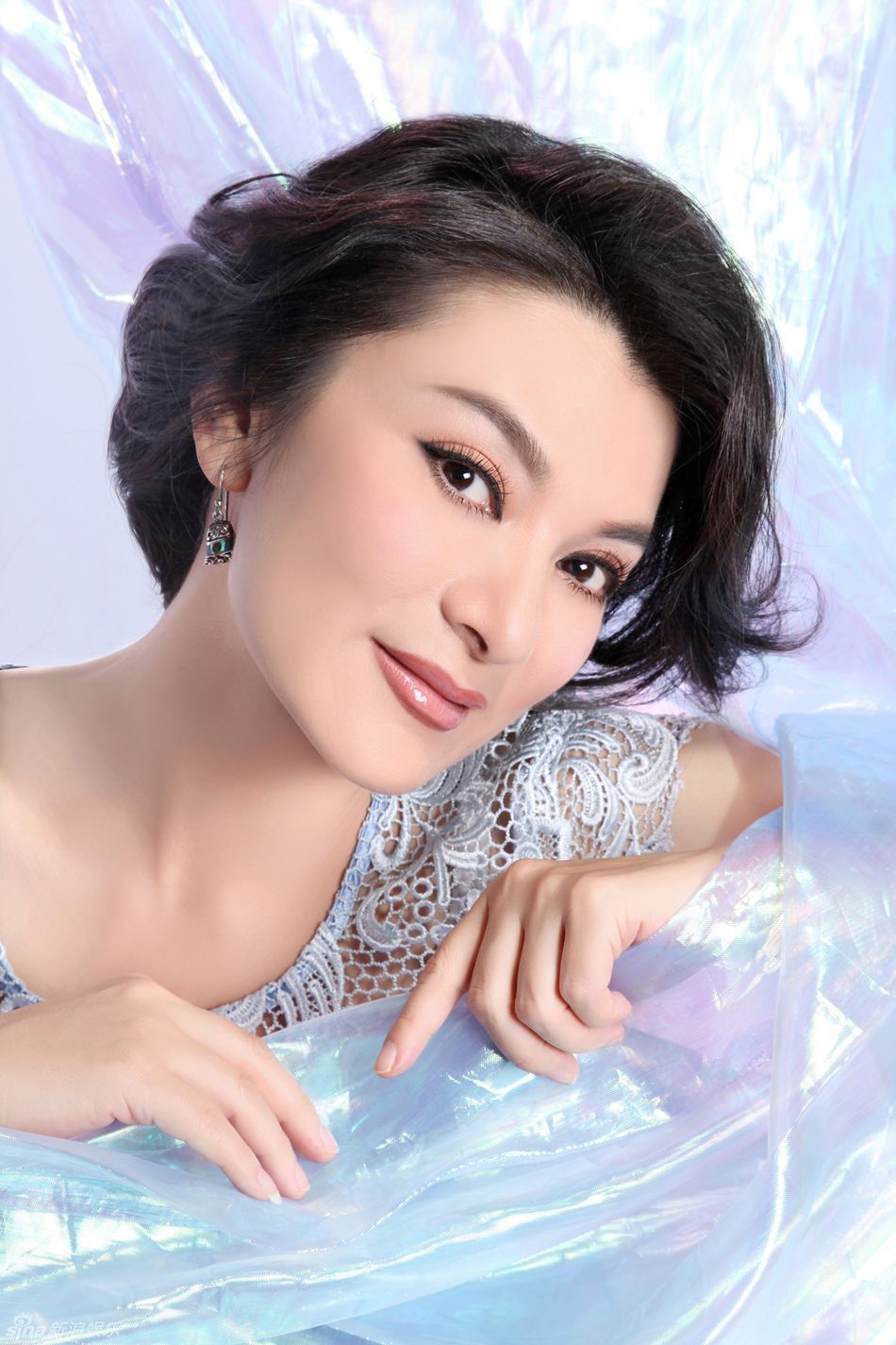 组图:阎青妤曝复古写真演绎风情女_高清图集_新浪网