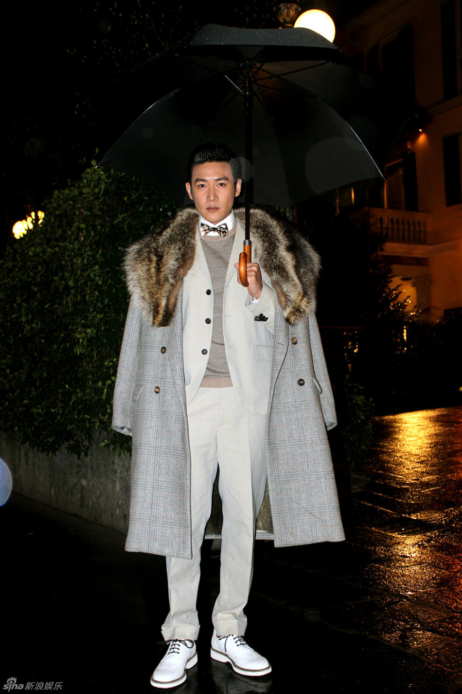 陆毅米兰造型气场足