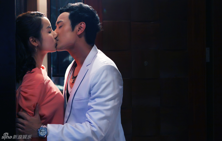 林佑威吕一"迷情之吻"