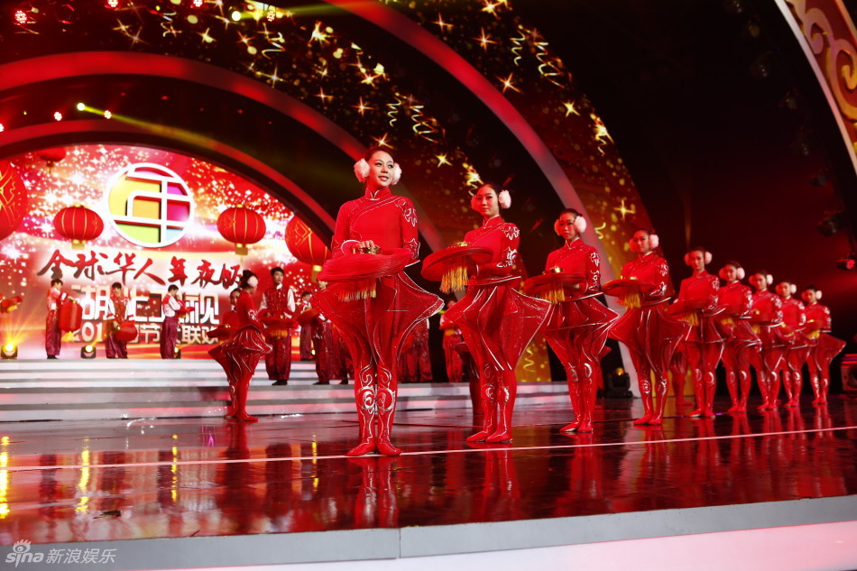 组图:湖北春晚民谣致青春 exo龚琳娜助阵贺岁_高清图集_新浪网