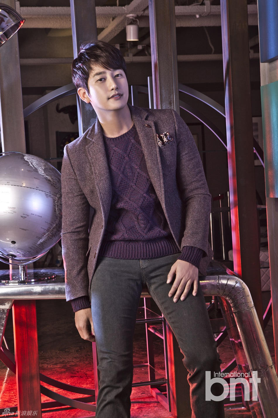 【2014.02.11】【明星】朴施厚时尚大片展冷峻温暖双重魅力