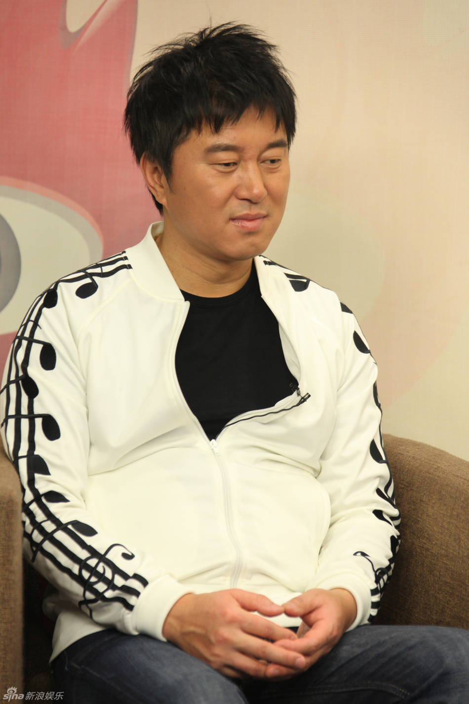 组图:满文军做客新浪聊《我是歌手》_高清图集_新浪网