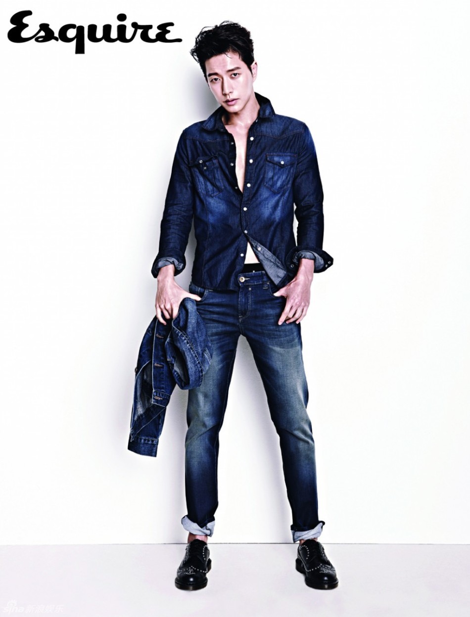 大图 全屏观看 13 / 17 新浪娱乐讯 近期,拥有完美模特身材的朴海镇