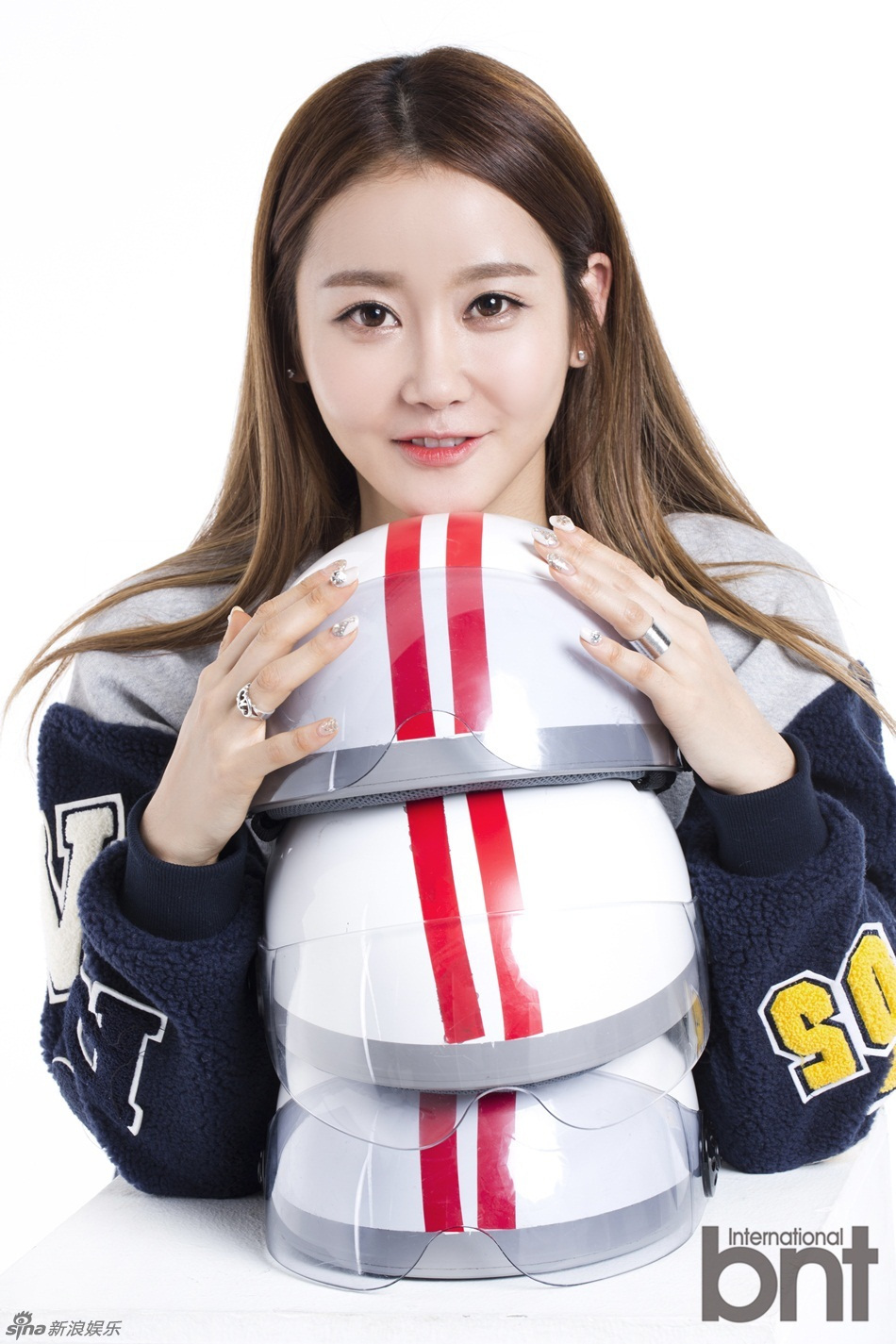 高清组图:蜡笔团crayonpop拍写真秀可爱少女风_高清图集_新浪网