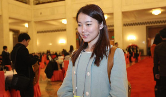 2014两会百名美女记者