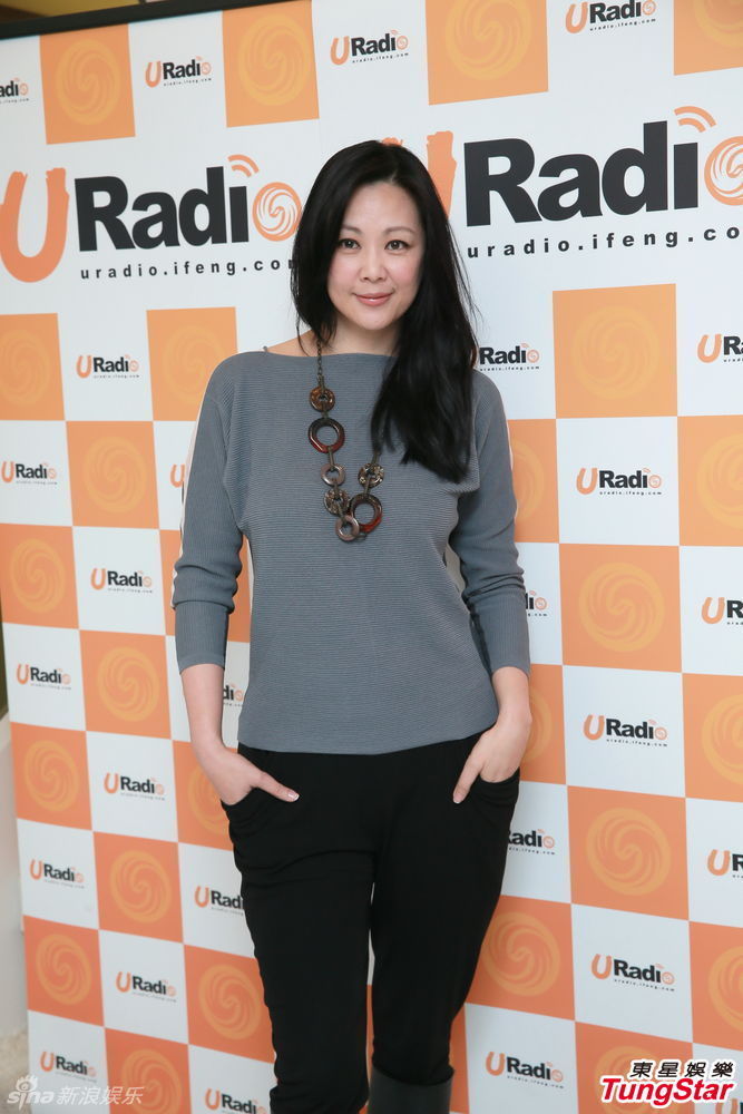 组图王馨平接受访问自曝将重游蜜月地澳洲