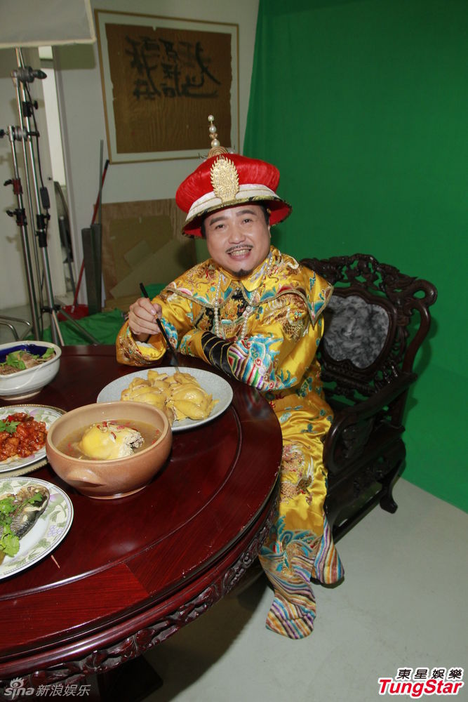 古明华拍摄广告