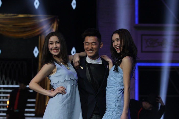 《奇舞飞扬》何炅扮牛魔王 谢娜开烧烤城