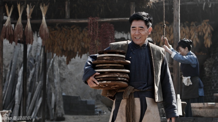 由陈宝国,赵君,赵奎娥,李小冉,印小天,张歆艺等主演的电视剧《大河