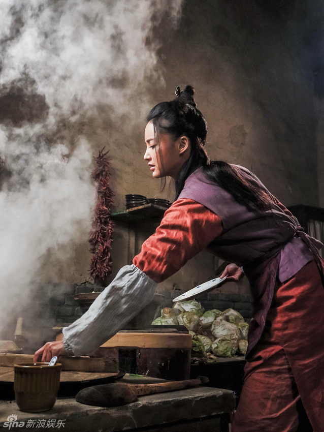 组图:张歆艺《大河儿女》曝厨娘剧照获赞