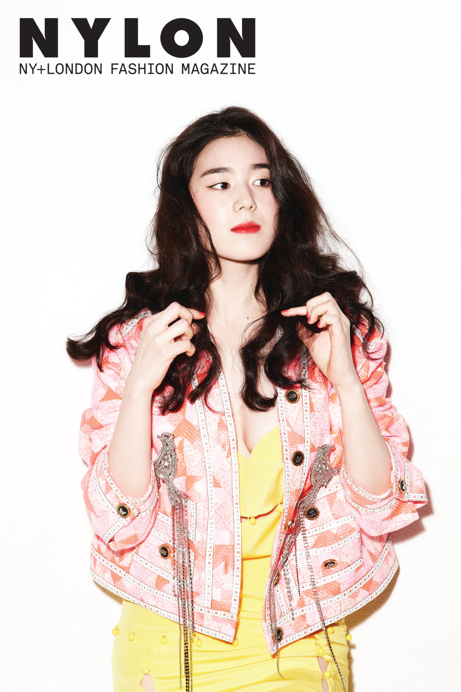 组图:韩星郑恩彩拍写真 低胸上阵秀身材_高清图集_新浪网