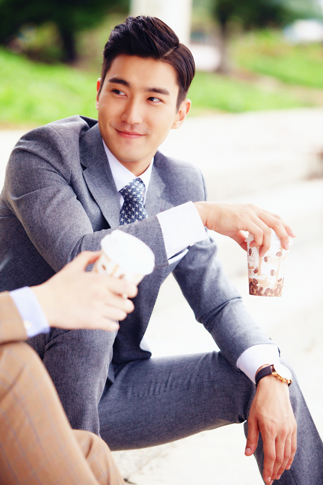 《亿万继承人》曝剧照 崔始源于小彤对决