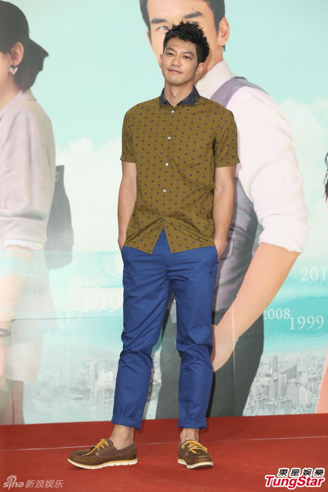 组图:林心如夸杨一展身材肥美 拍偶像剧无压力