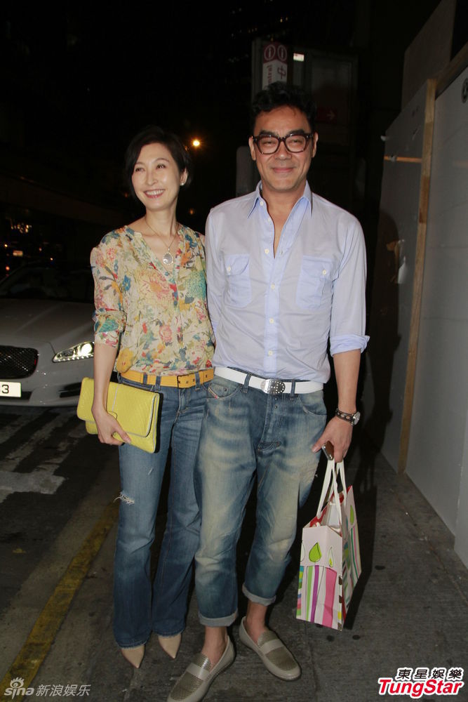 新浪娱乐讯 据香港媒体报道,名导杜琪峰昨天59岁寿辰,不少圈中人前