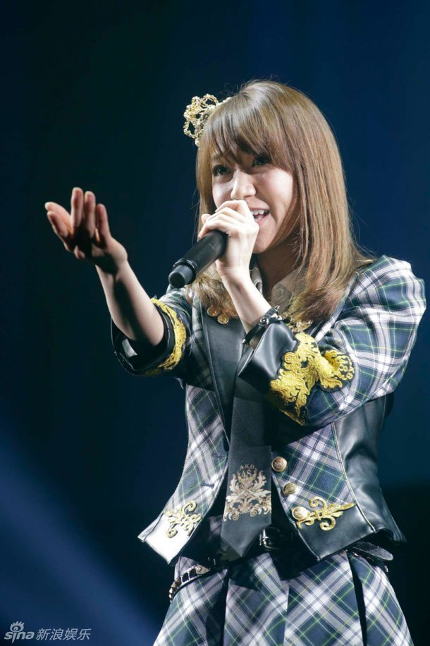 新浪娱乐讯 据日本媒体报道,6月将从akb48毕业的大岛优子于昨日(5月5