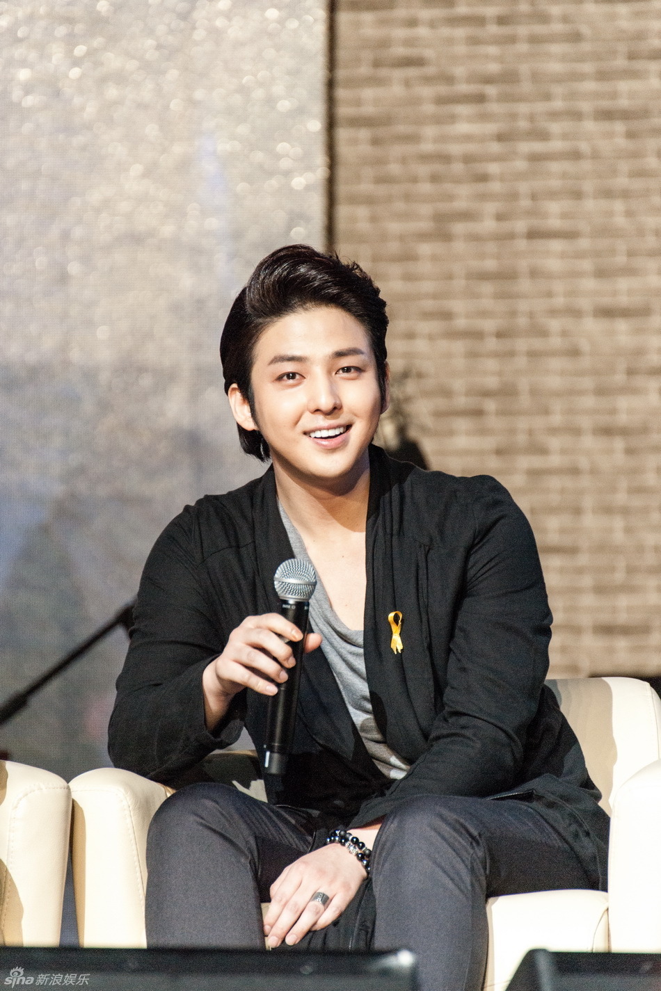 【2014.05.12】【明星】金起范上海会粉丝 变回歌手催泪(高清)韩流星