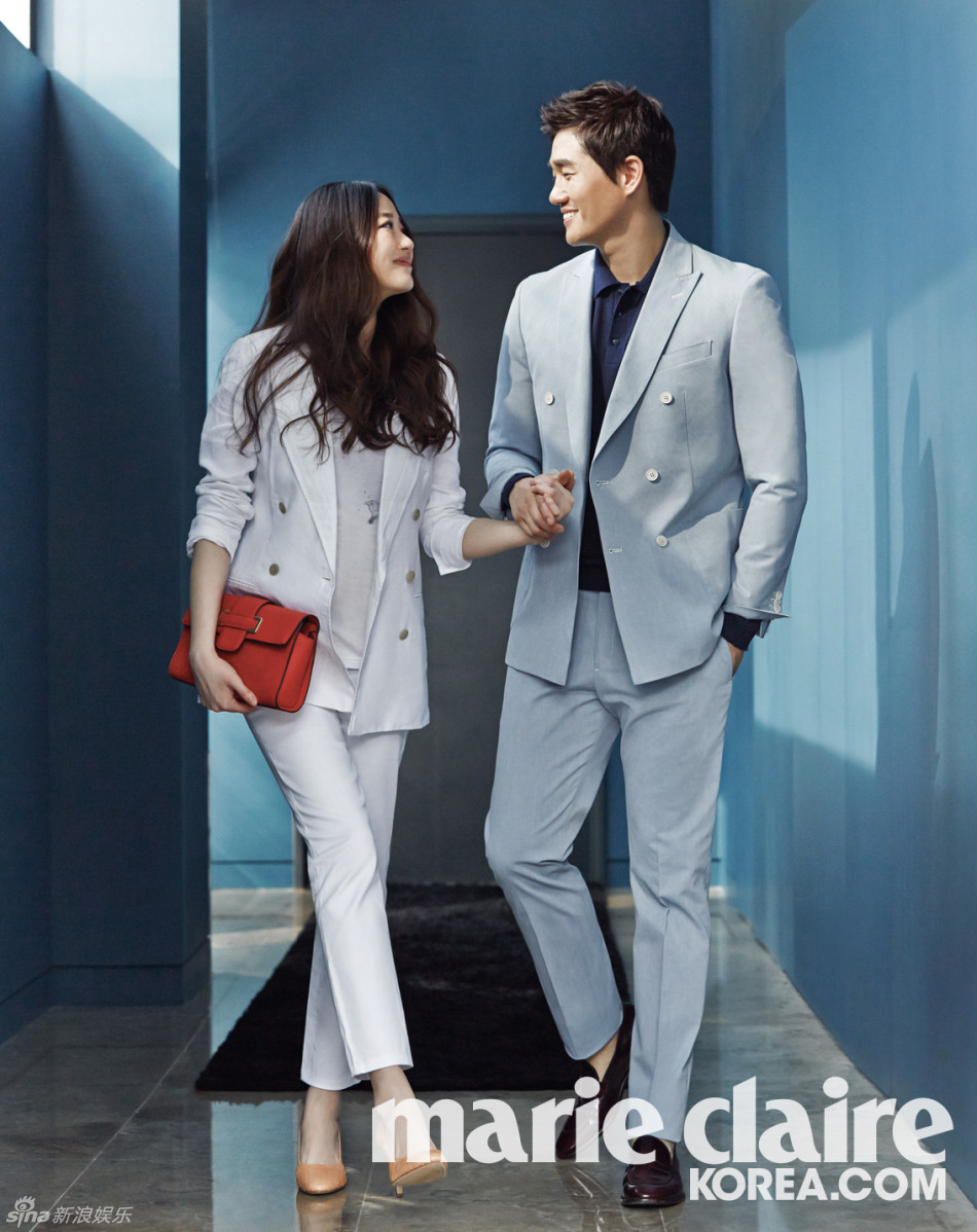 组图:刘智泰金孝珍夫妻写真 孕态微显晒幸福_高清图集_新浪网