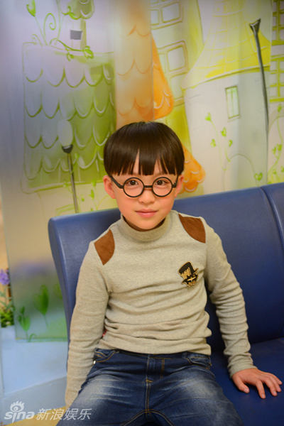 组图:朱佳煜广州入托管班 韩国童星有希望加盟_高清图集_新浪网