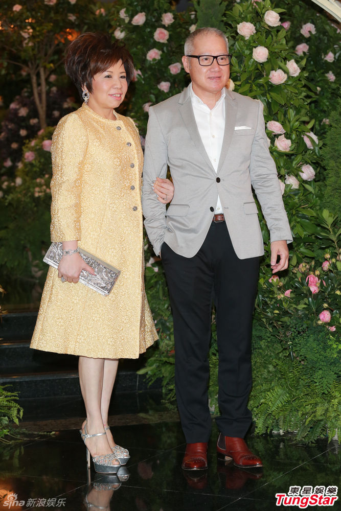 组图:林建岳爱女嫁何正德 容祖儿方中信等齐贺_高清图集_新浪网