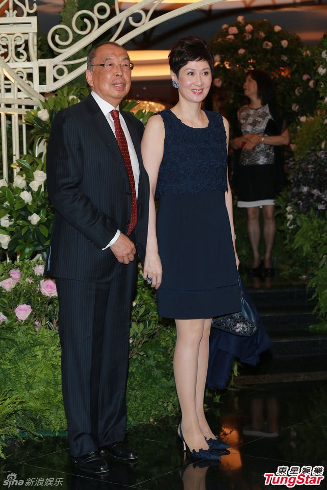 组图:林建岳爱女嫁何正德 容祖儿方中信等齐贺_高清图集_新浪网
