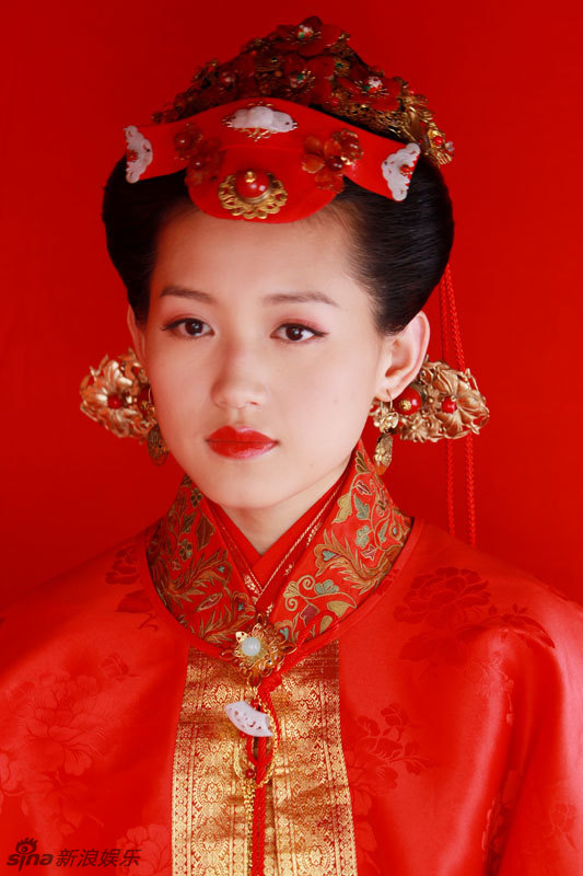 组图:《美人如画》苏青大婚照曝光纯美惹人怜