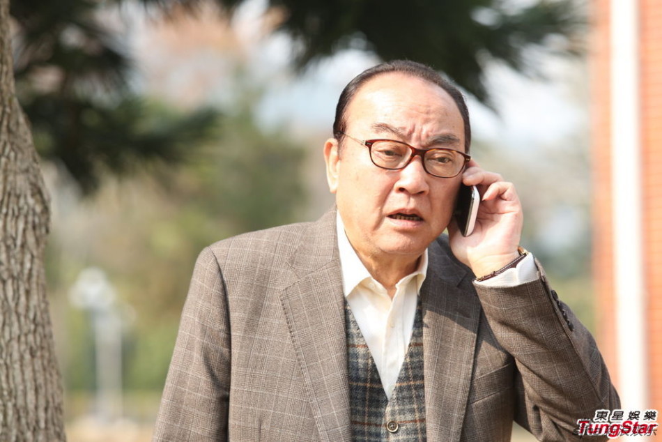 组图:卢海鹏舒服拍坠楼戏 古天乐细心"呵护"_高清图集_新浪网