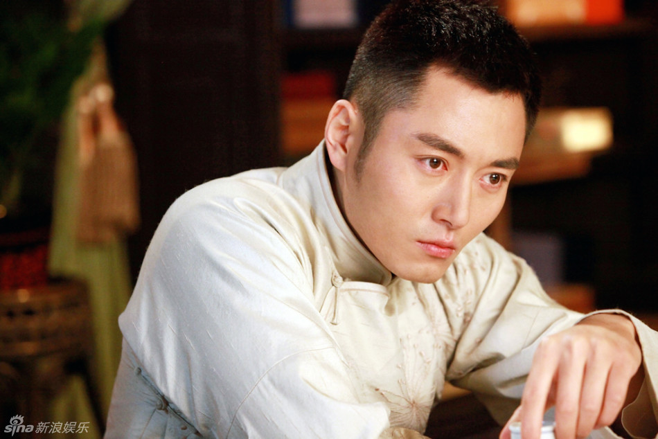 组图:《抓住彩虹的男人》剧照 李东学为爱痴情