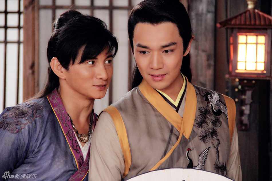 组图:《犀利仁师》霍政谚吴奇隆基情四射