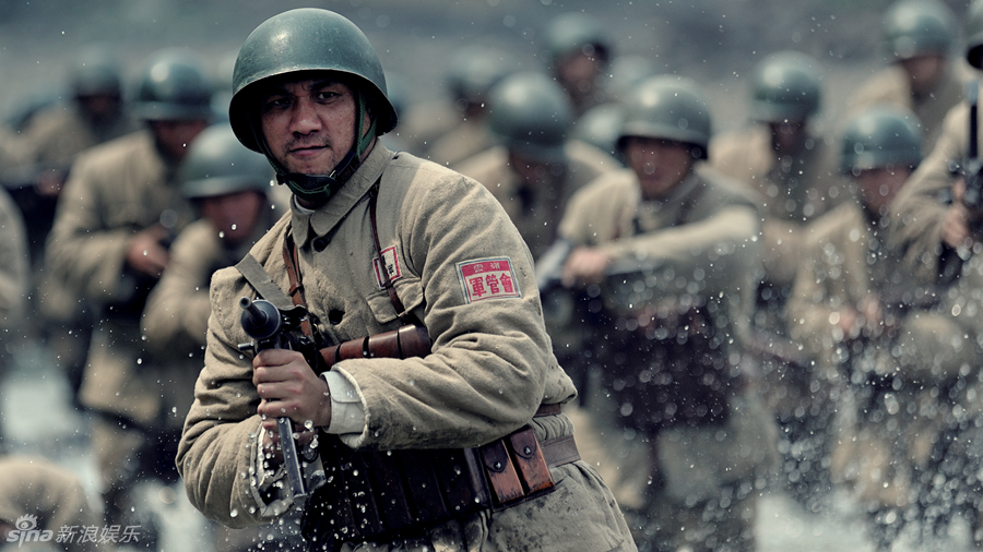 组图:黄觉《金战》塑儒雅军人骁勇善战