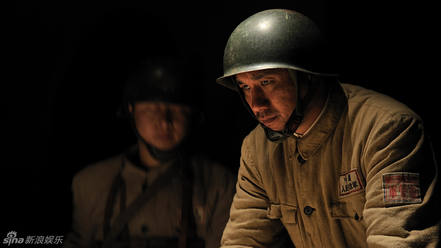 组图:黄觉《金战》塑儒雅军人骁勇善战