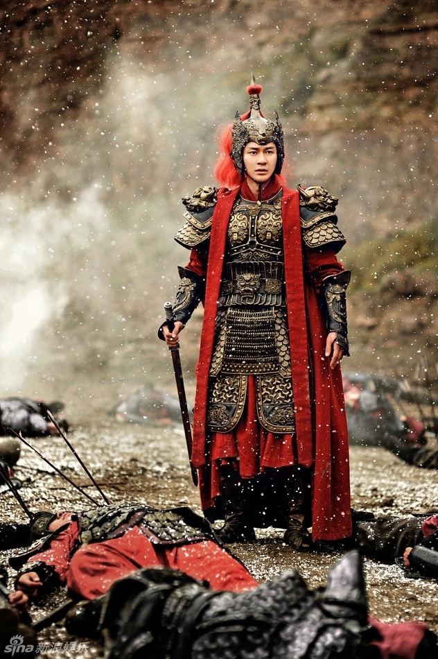 组图:《武则天》曝李晨剧照 血战沙场悲壮十足