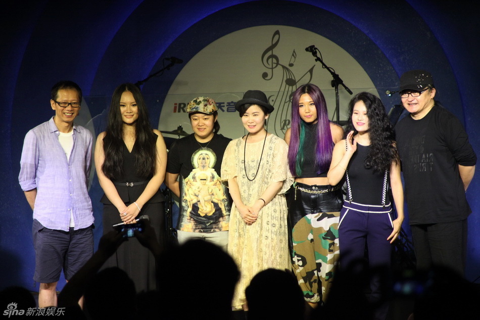 郑虹发行ep导师刘欢助阵