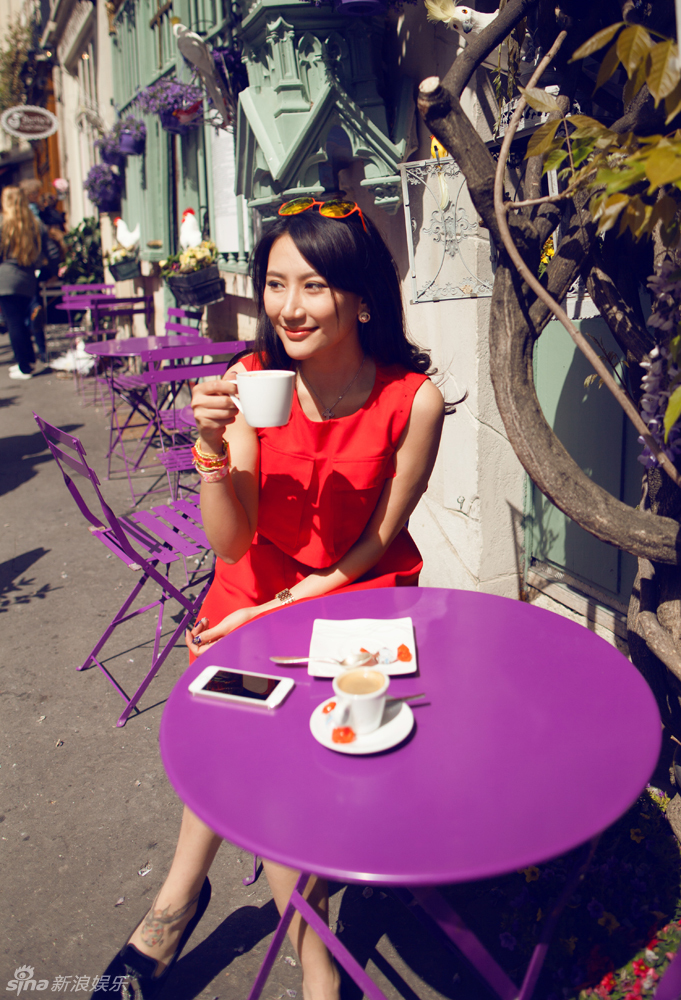 组图:刘迪妮巴黎街头写真邂逅浪漫_高清图集_新浪网