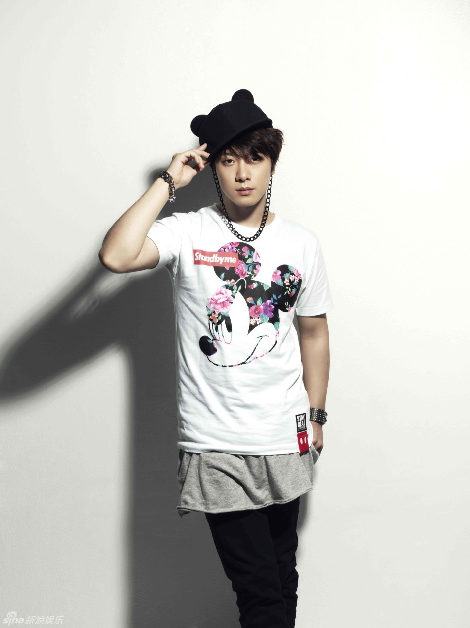 02】【明星】ftisland曝最新写真 演绎韩流时尚