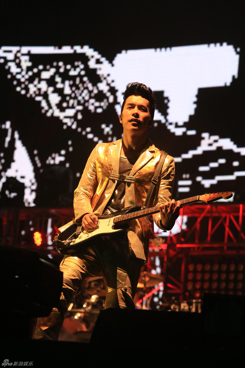 组图:苏打绿十周年巡演回台北 青峰感动想哭_高清图集_新浪网