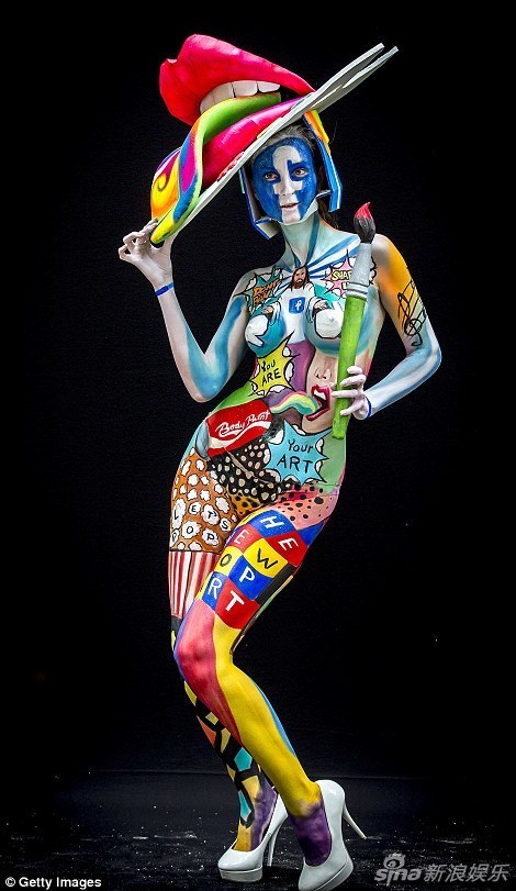 人体彩绘节裸体模特造型千奇百怪