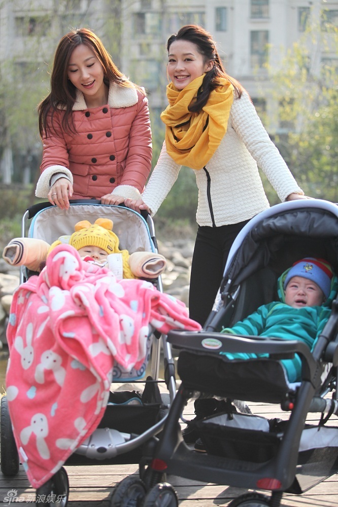 新浪娱乐讯《保卫孙子》正在热播,高洋剧中首次挑战饰演女一号萌妈咪