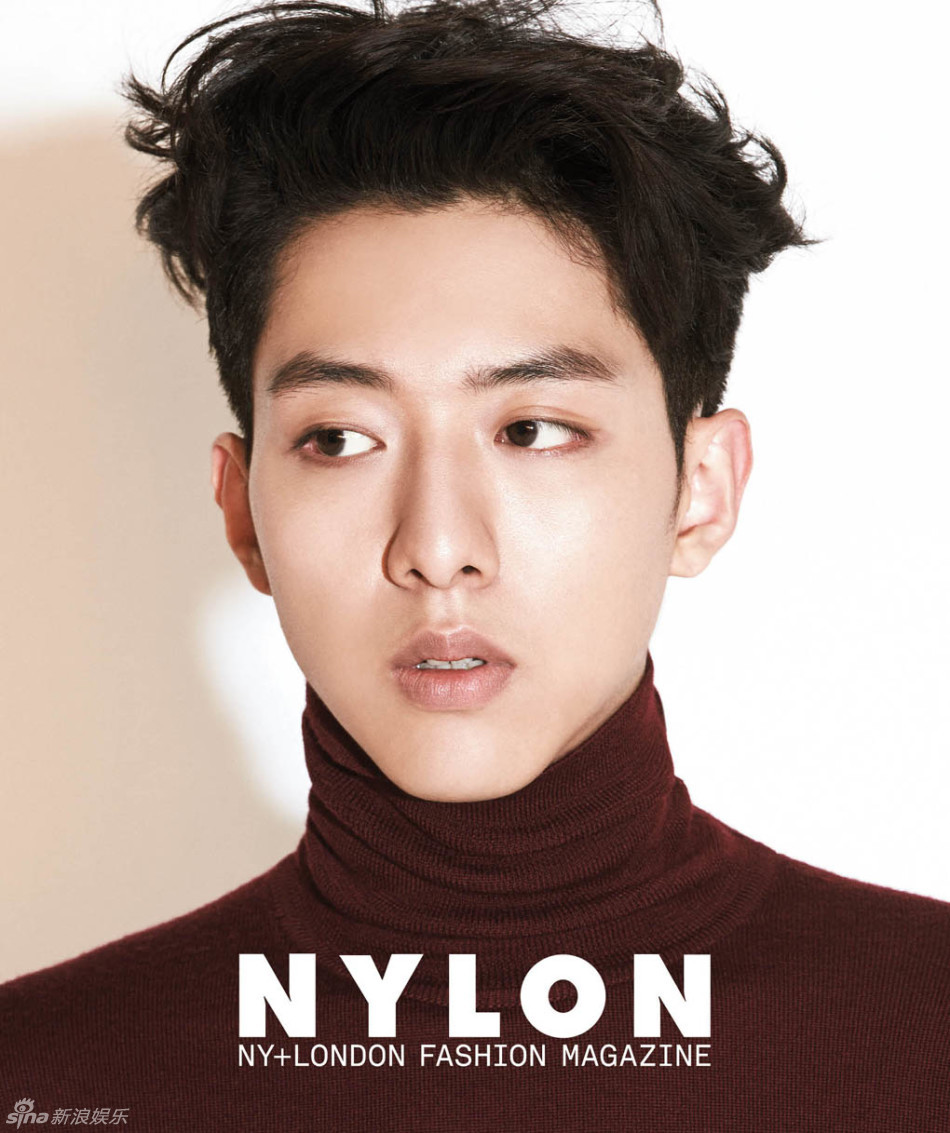 组图:cnblue李正信黑白大片魅力无极限