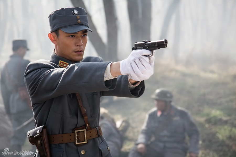 组图:《战长沙》央视热播 霍建华浴血战场