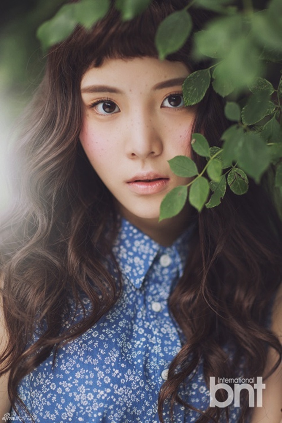 组图:韩星李烈音拍写真 清爽空灵似精灵_高清图集_新浪网