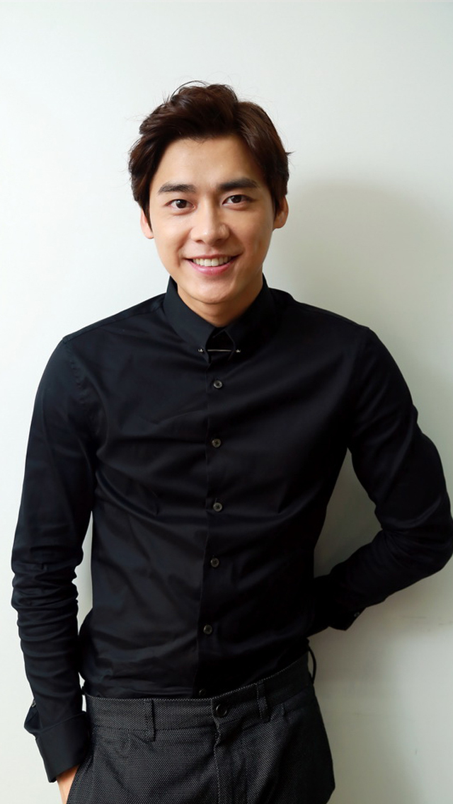 李易峰刷脸七年终获认可:不是暴发户