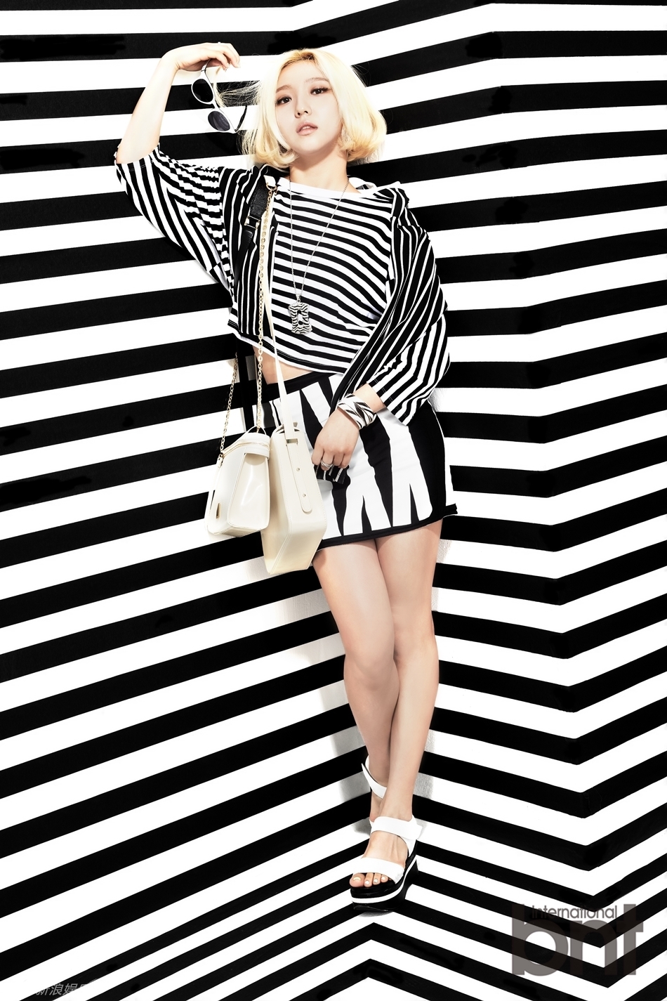 组图:missa成员min写真 百变风格尽展独特魅力_高清图集_新浪网