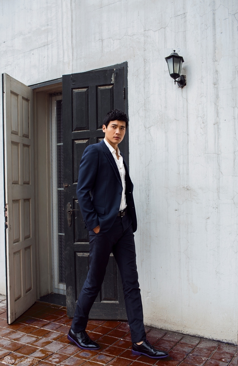 高云翔风度翩翩