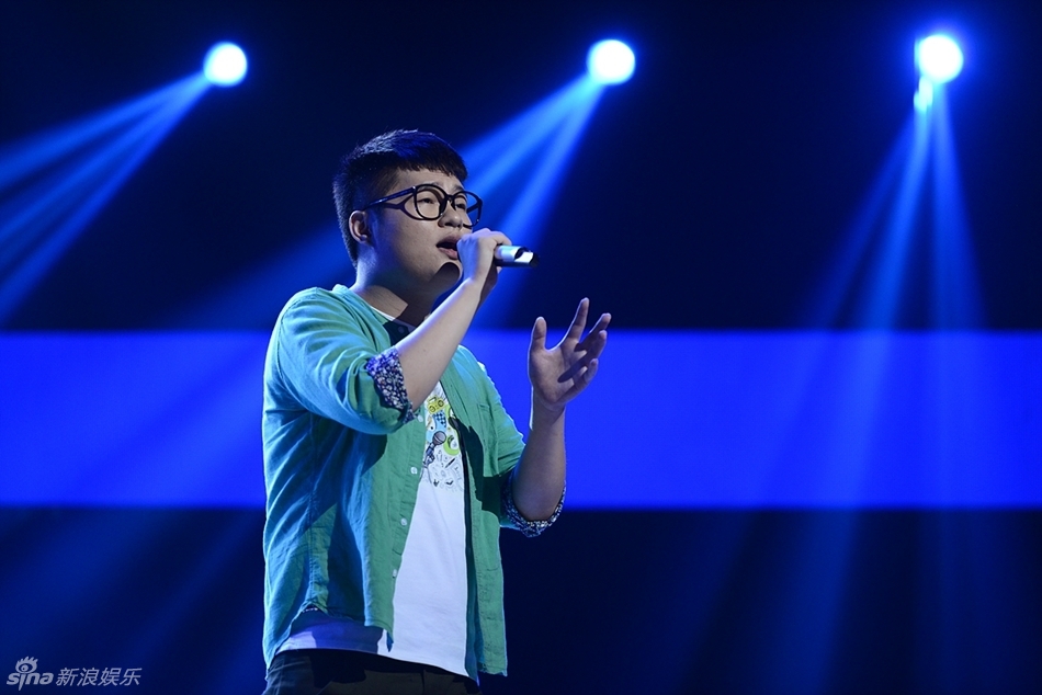 12 / 13 新浪娱乐讯 本周五晚第三季《中国好声音》将上演分班大结局